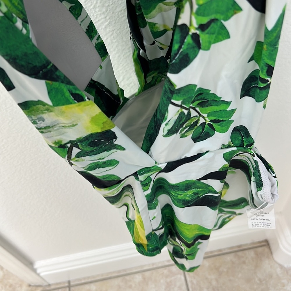 NEW Green Tropical Piece One Piece Swimsuit - Picture 13 of 13